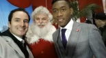 Philipp Pertl mit dem Coca-Cola Weihnachtsmann und Fußballliebling David Alaba